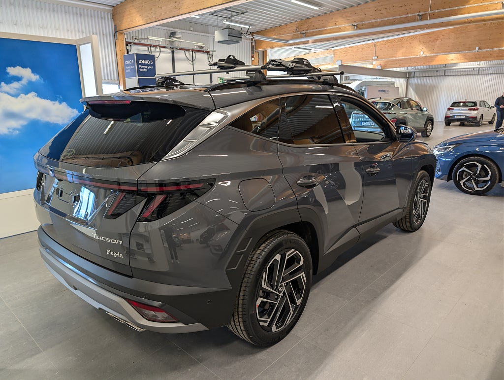 Hyundai Tucson Plug-In  thumbnail