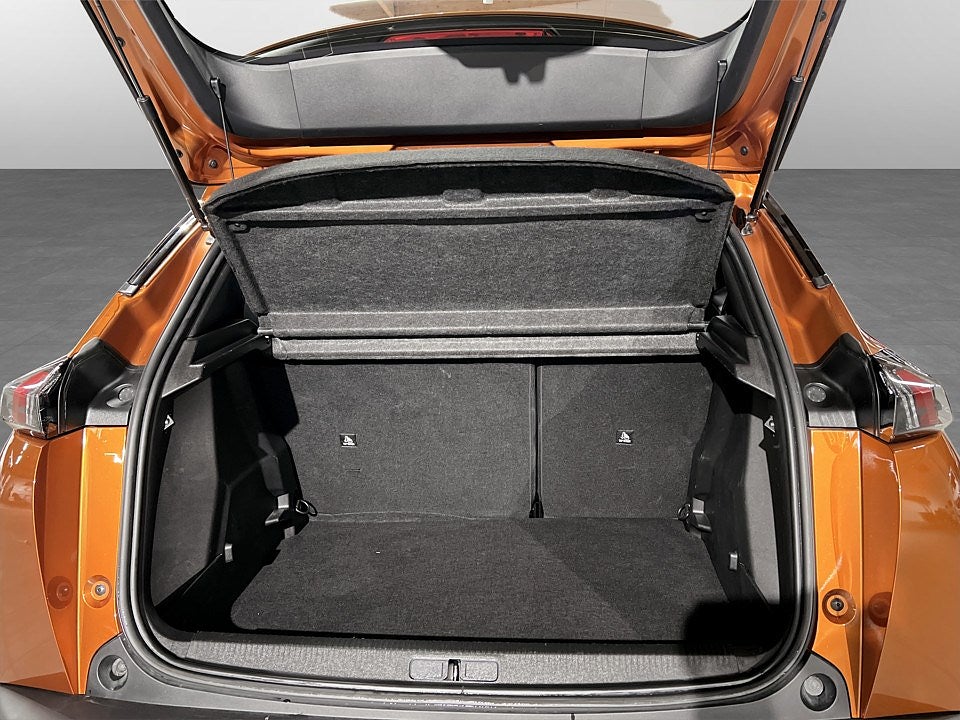 Bild på Peugeot 2008 Active 1.2 PT 130hk Aut - B-KAMERA,P-SENSORER,CARPLAY