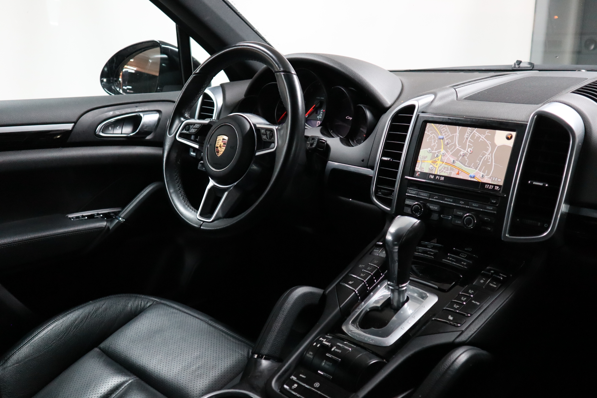 Porsche Cayenne 2016, kuva 7/45