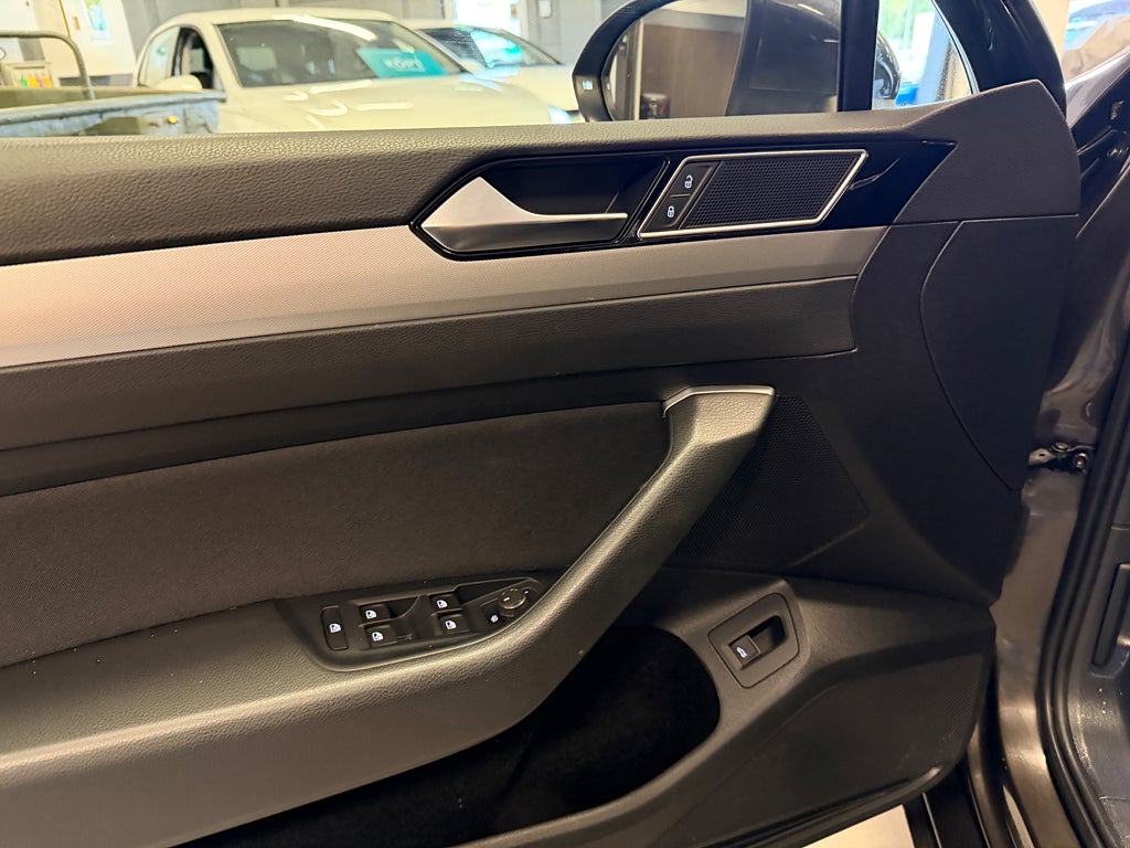Volkswagen Passat 2016 - miniatyr 9