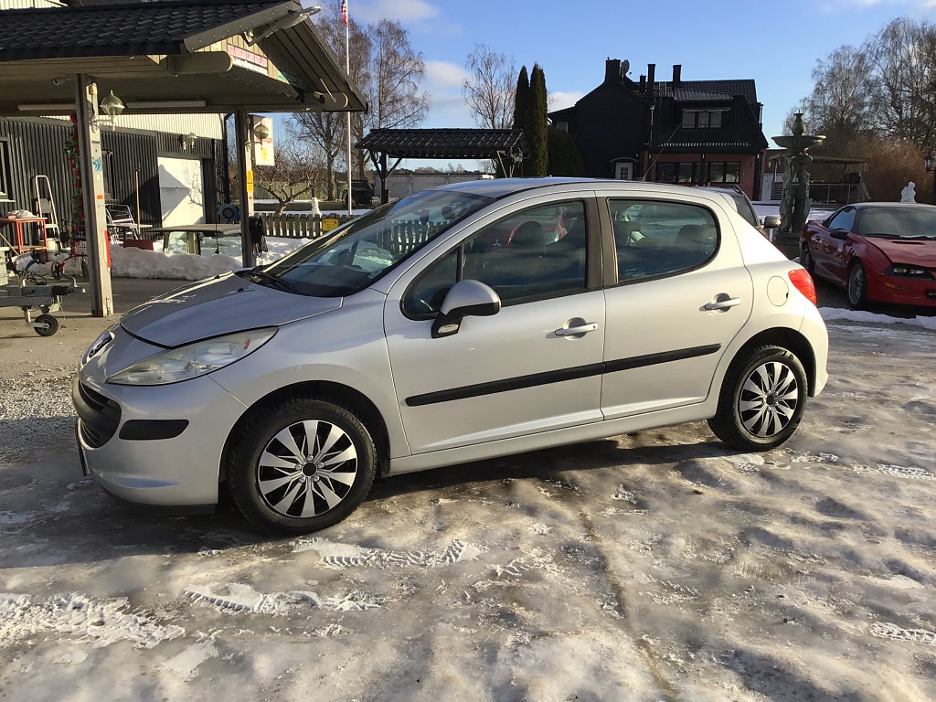 Peugeot 207 5-dörrar 1.4 VTi Euro 5