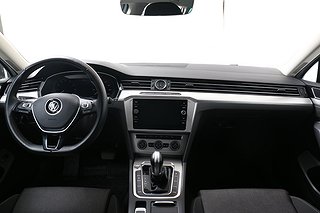Kombi Volkswagen Passat 13 av 24