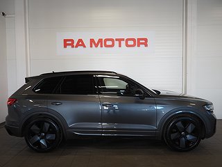 SUV Volkswagen Touareg 4 av 27