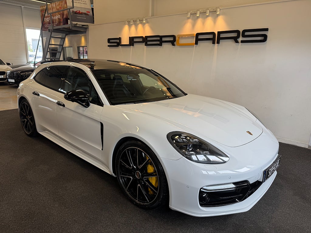 Porsche Panamera Turbo Sport Turismo PDK Turbo 21"