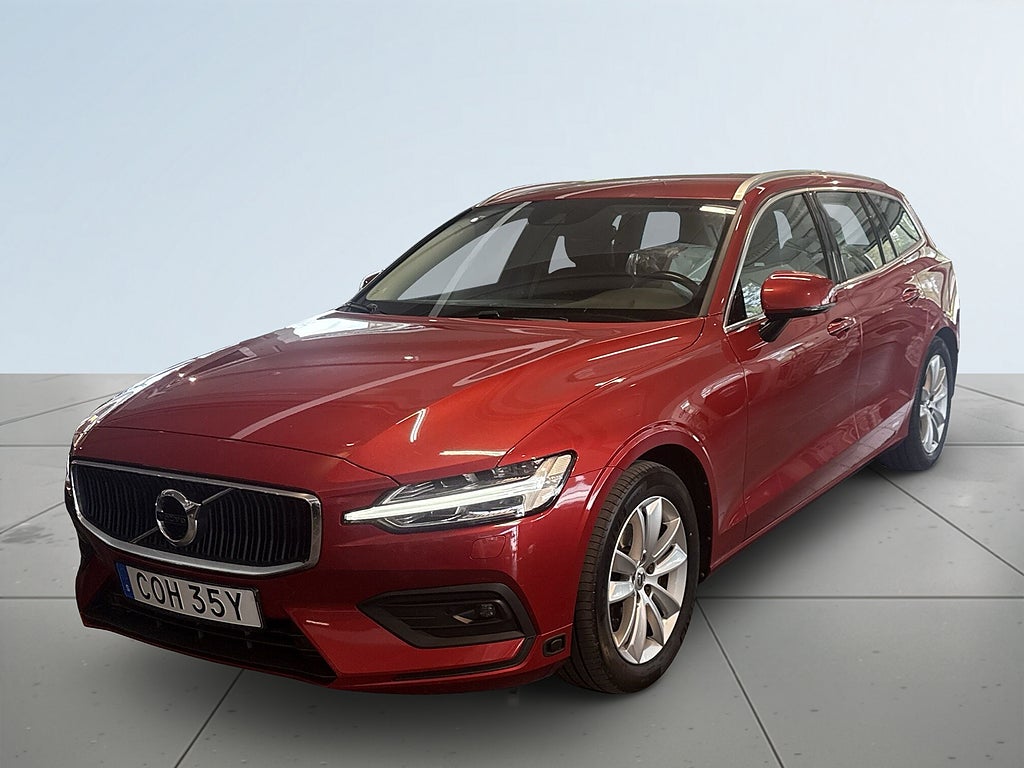 Volvo V60 D4 AWD Aut Momentum Adv Kamera/Drag/BLIS/Pvärm/MoK/Psen