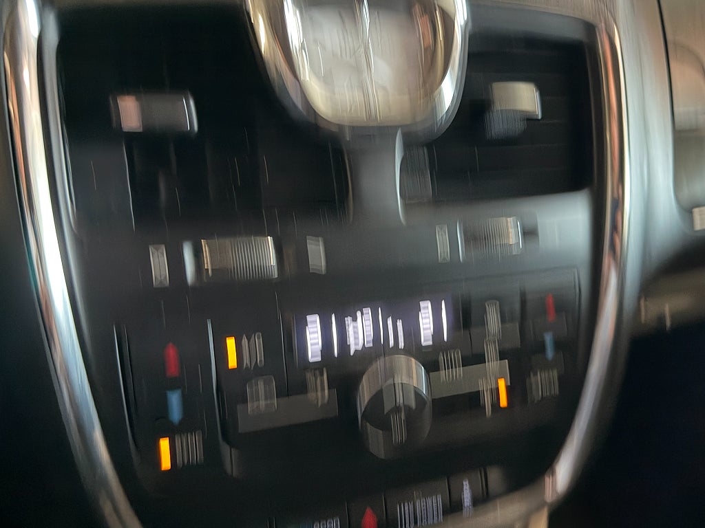 Chrysler Town & Country 3.6 V6 Flex Fuel STOW 'n Go