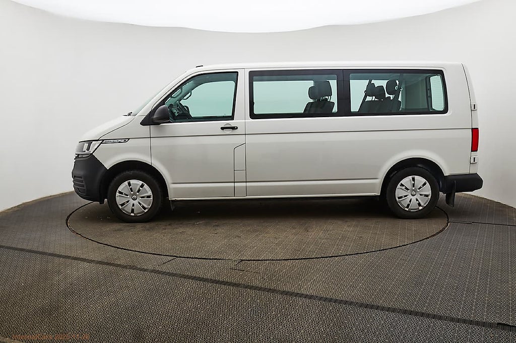 Volkswagen Caravelle 9 sits 2.0 TDI Drag och P-värmare