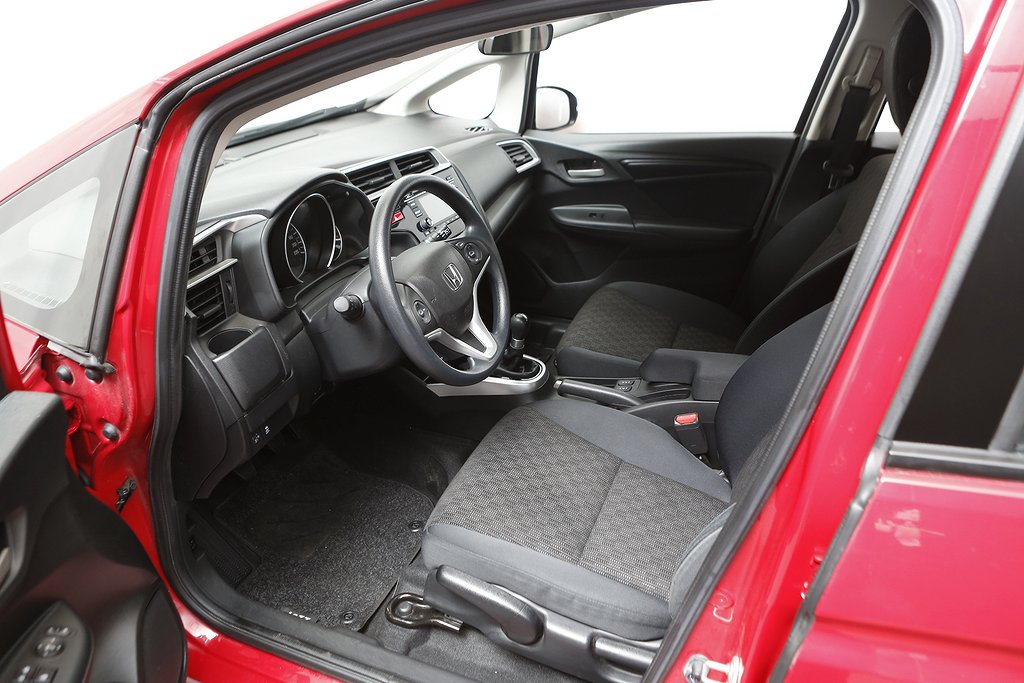 Honda Jazz 1,3 i-VTEC 102hk 5D 1ägare Motorv Dragkrok 2016
