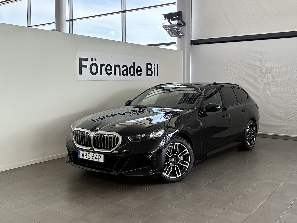 BMW i5 eDrive40 Touring M Sport Drag Rattvärme H/K ParkAssist