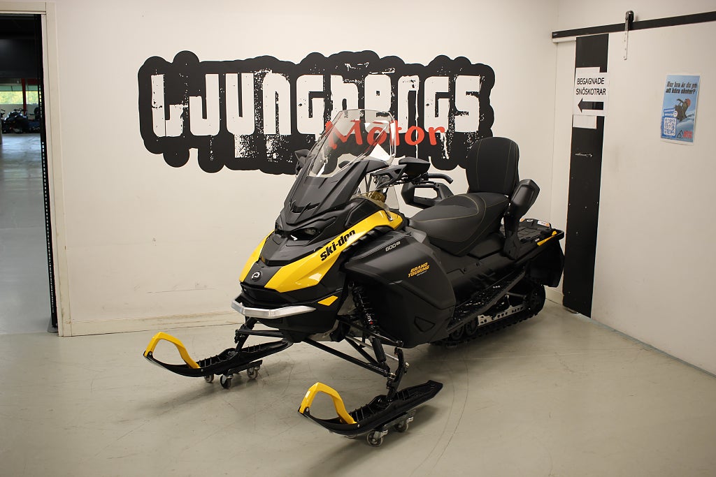 Ski-Doo GT Sport 600 ACE 137" 2027 *KÖP NU