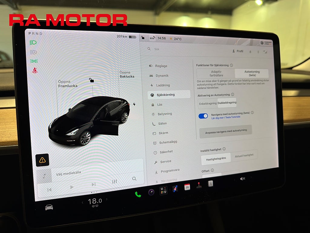 Tesla Model 3 Long Range 440hk AWD | Panorama | Dragkrok | 2021