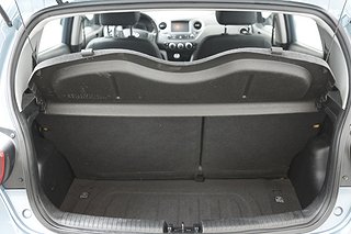 Halvkombi Hyundai i10 23 av 23