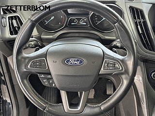 SUV Ford Kuga 12 av 13