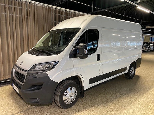 Peugeot Boxer L2H2 165hk PRO+ Ny servad & kamrem bytt