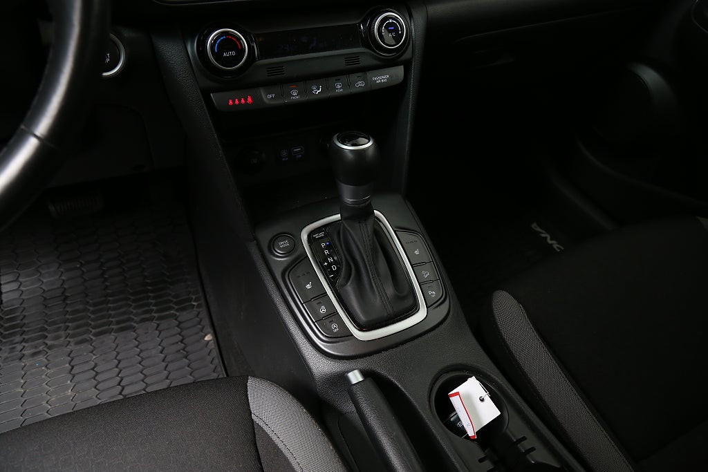 Hyundai Kona 1,6 T-GDI 177hk Trend Aut CarPlay Kamera