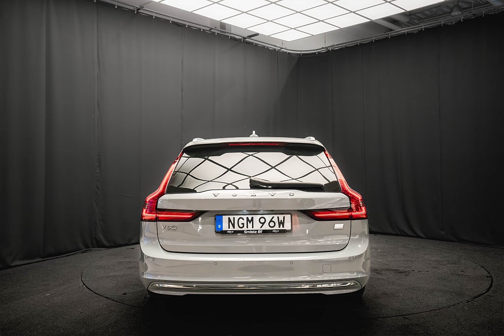 Volvo V90 T6 AWD DRAG KAMERA BLIS 100%SoH 1-ÄGARE MOMS