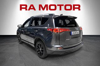 SUV Toyota RAV4 3 av 25