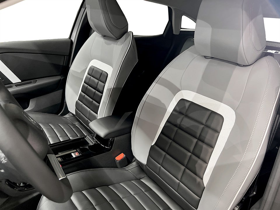 Bild på Citroën C4 Max Hybrid 145hk Aut - OMGÅENDE LEVERANS!
