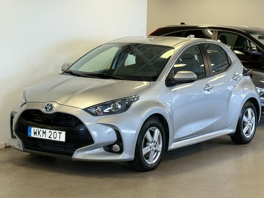Toyota Yaris Hybrid CVT Active Euro 6