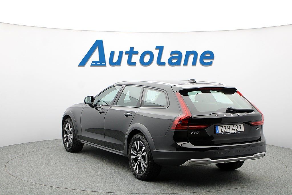Volvo V90 Cross Country B4 AWD BLIS, Kamera, Drag, MOMS 197hk