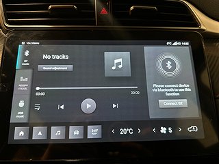 MG ZS EV Long Range Luxury 360° GPS Pano Pvärm S/V-hjul MOMS