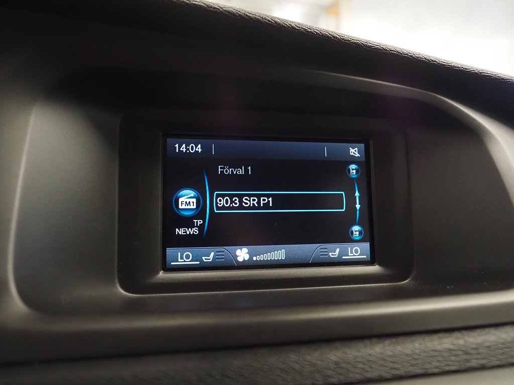 Volvo V40 D3 150hk Geartronic Kinetic D-Värm P-Sensorer 2017