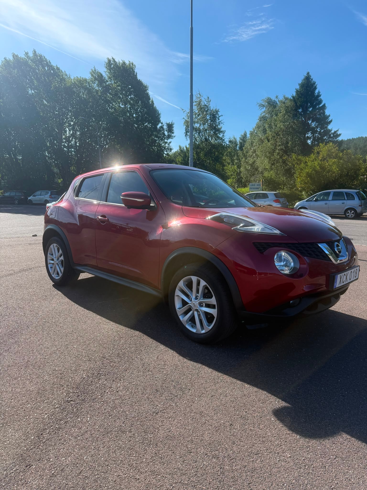 Nissan Juke 1.6 2014, photo 2/10