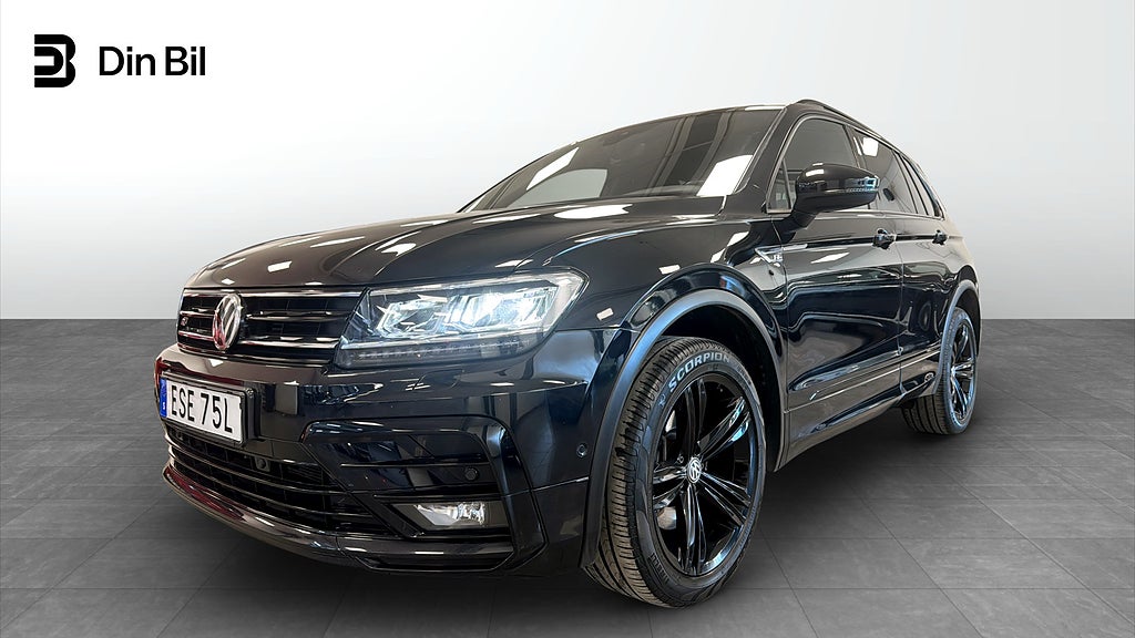 Volkswagen Tiguan TSI190 4M R-Line Black/Pano/Drag/Värmare
