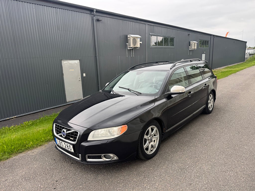 Volvo V70 D3 automat drag  R-Design 