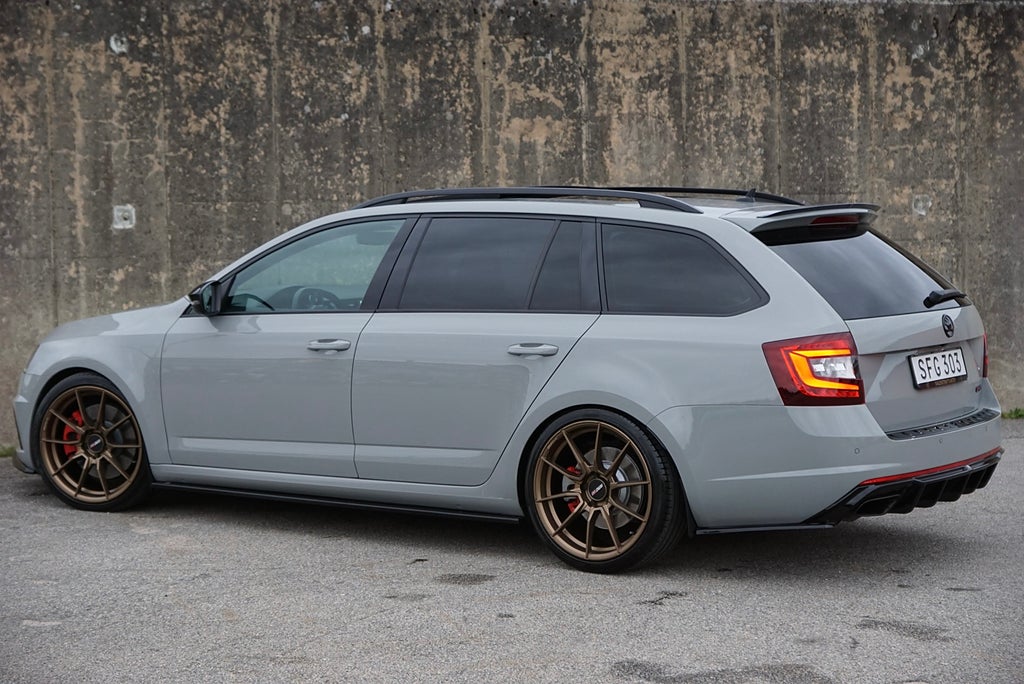 Skoda Octavia RS 2.0 TSI DSG 245hk MILLTEK H&R MAXTON PANO SE UTR