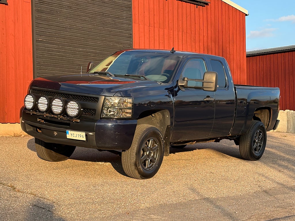 Chevrolet Silverado 1500 Extended Cab V8 4WD AVBETALNING