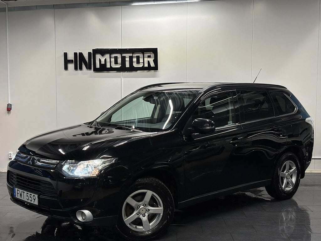 Mitsubishi Outlander 2.2 Di-D 4WD |2Brukare|BKam|Skinn|EL-Stol|DRAG|NyServ|