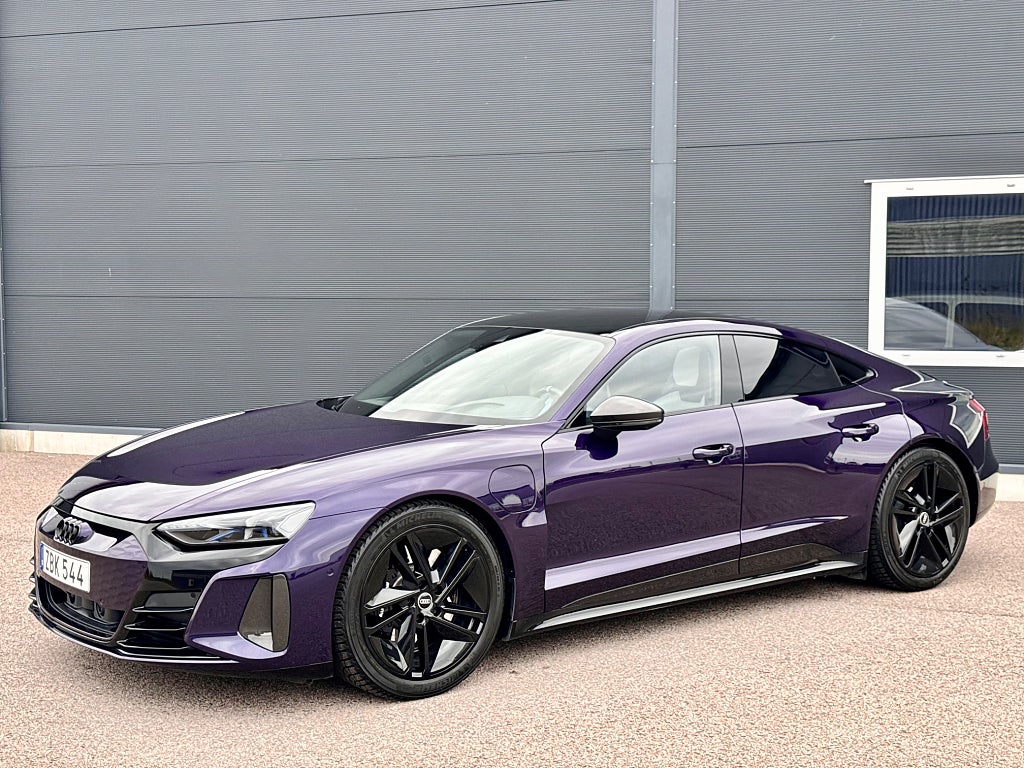 Audi E-Tron RS GT Exclusive Merlin metallic carbon unik!