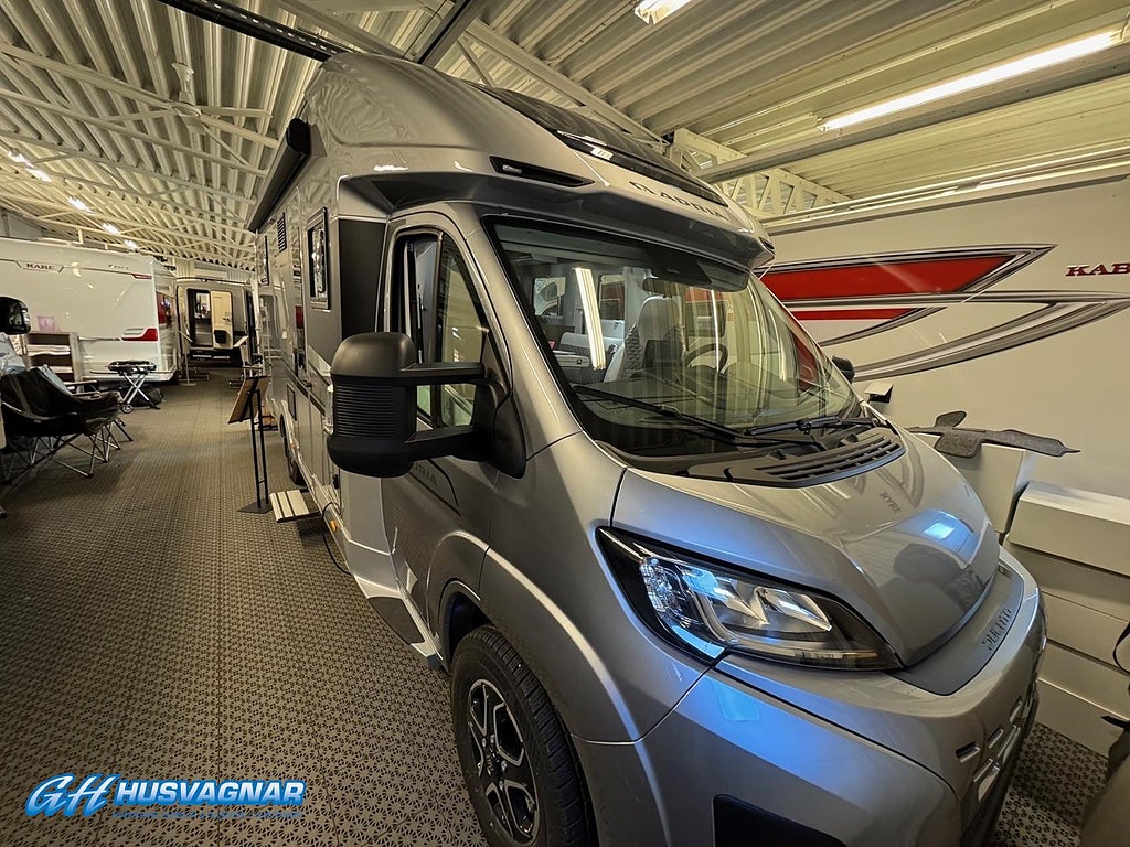 Adria MATRIX SUPREME 670 DL - 140HP 43H