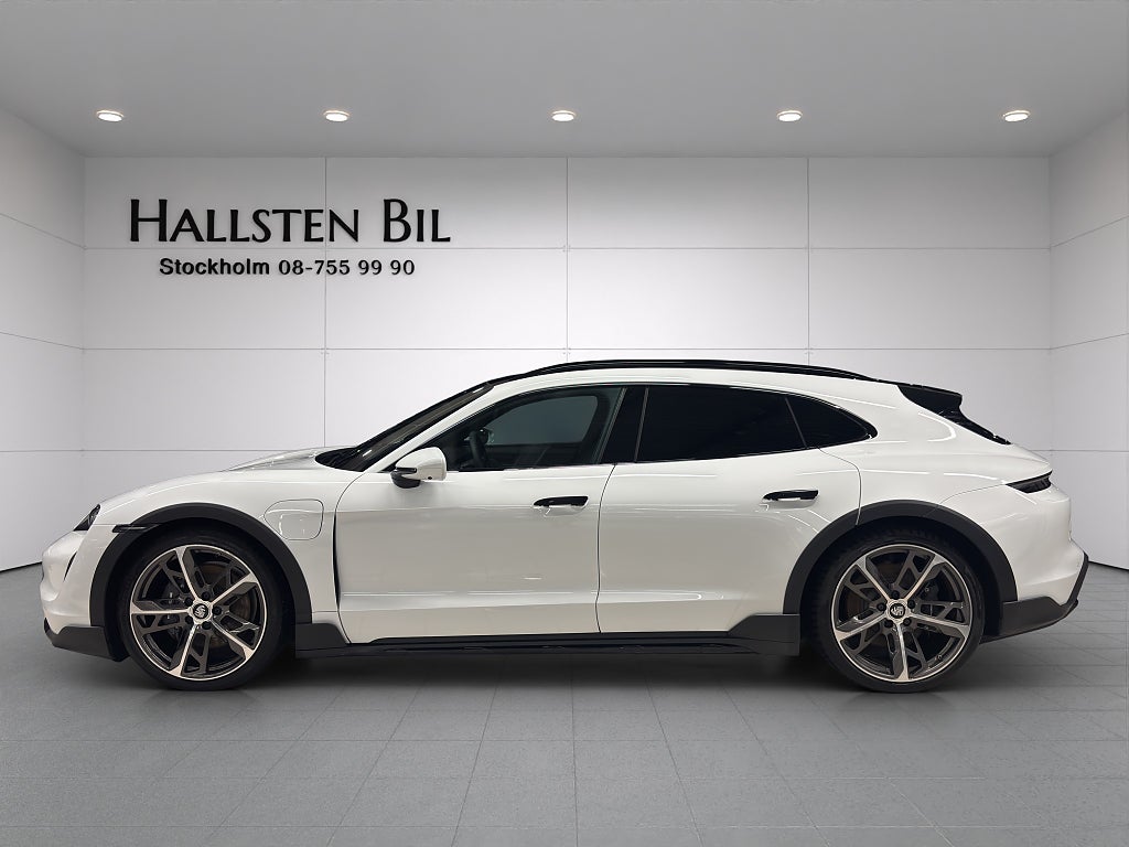Porsche Taycan 4 Cross Turismo Pano Bose 18-vägs 360° Luft 21"