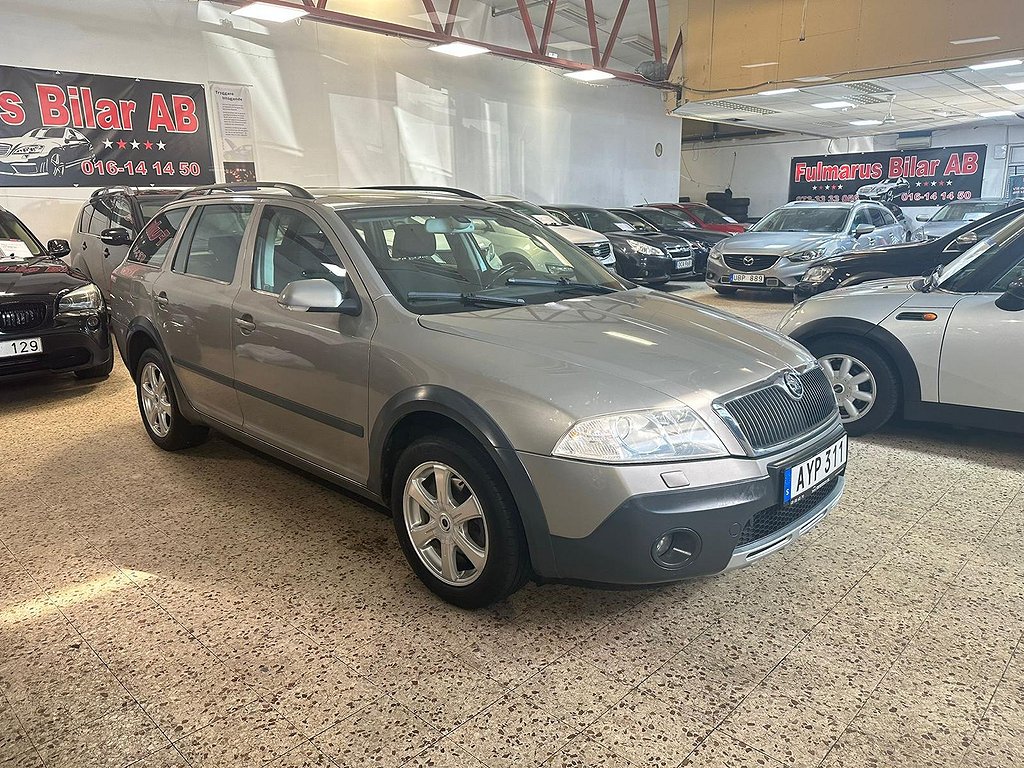 Skoda Octavia Scout 2.0 FSI 4x4 Ny Servad & Besiktigad 