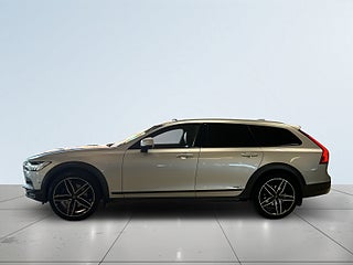 Volvo V90 Cross Country D5 AWD Polestar Drag Dvärmare HuD B&W-ljud Panorama S&V – bild 4