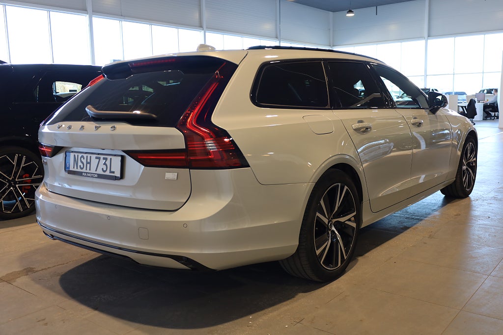 Volvo V90 Recharge T6 AWD AUT R-Design H&K Pano HUD 360° Navi 2021