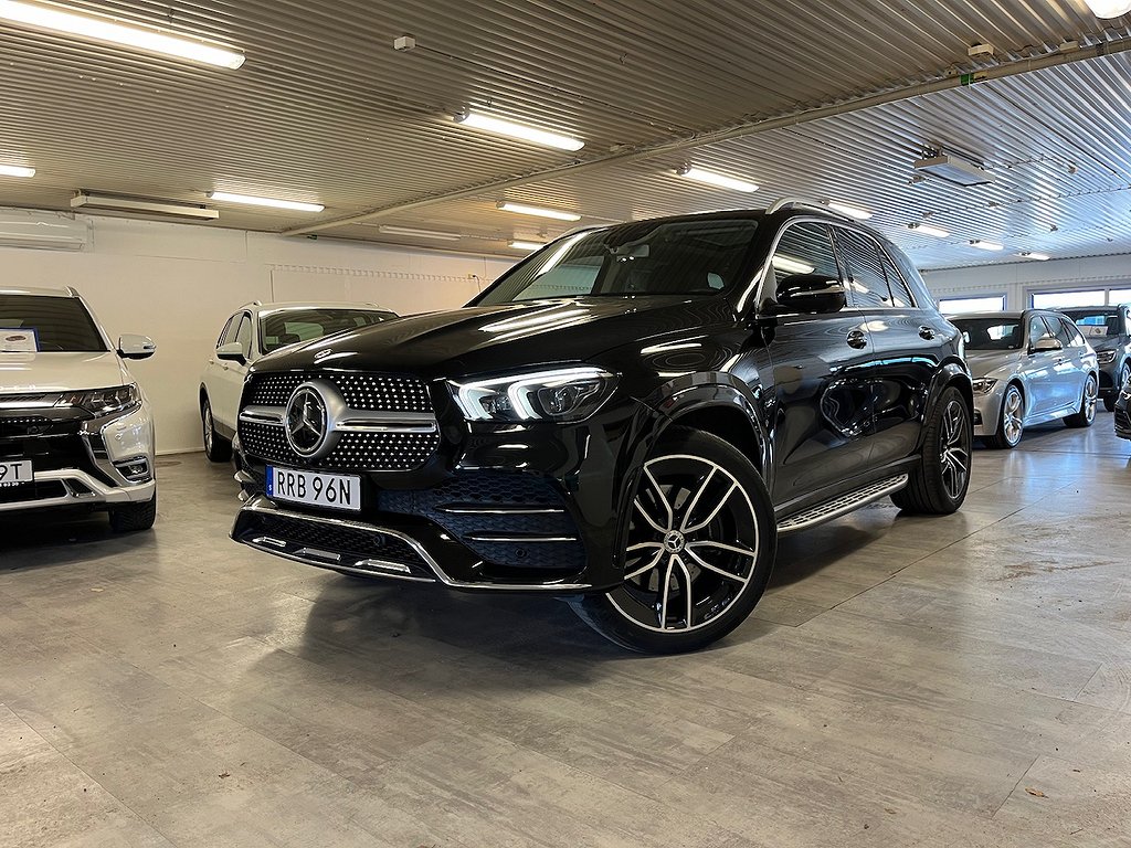 Mercedes-Benz GLE 300 d 4M AMG / 9G-Tronic Panorama 