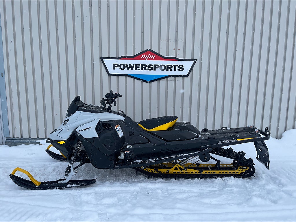 Ski-Doo Summit Adrenaline 154" 850 E-tec 