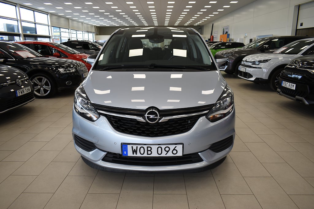 Opel Zafira Tourer 1.4T Enjoy