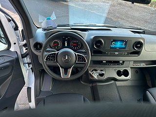 Transportbil - Flak Mercedes-Benz Sprinter 9 av 18