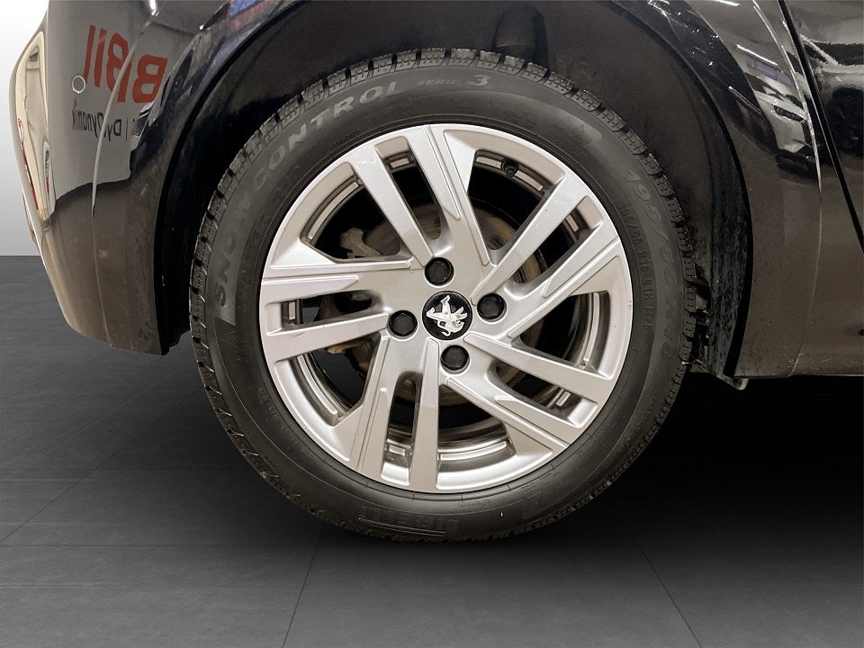 Bild på Peugeot E-208 GT 50kWh 136hk Aut - B-KAMERA, CARPLAY