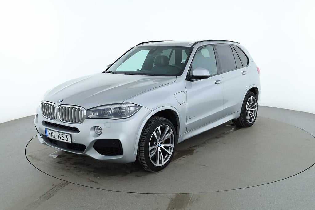 BMW X5 xDrive40e M Sport / 360°, CarPlay, Pano, Rattvärme