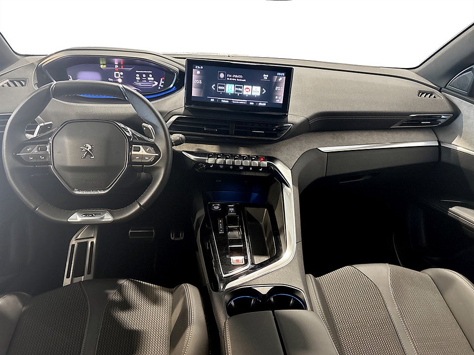 Bild på Peugeot 5008 GT 1.2 PT 130hk Aut 7-SITS B-KAMERA