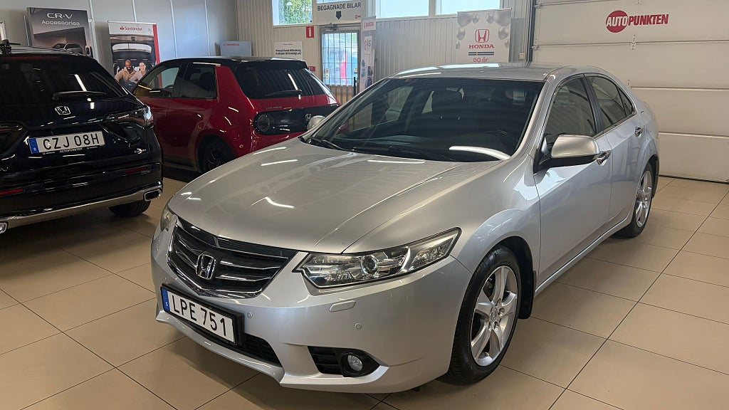 Honda Accord 2.0 i-VTEC Elegance | V hjul | 1 Brukare | 