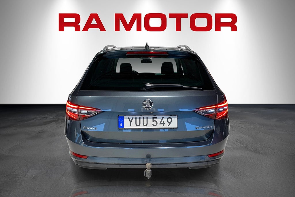 Skoda Superb 1.5 TSI | Business Ed | Drag | Kamera | Värmare 2019