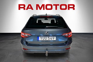 Kombi Skoda Superb 6 av 23