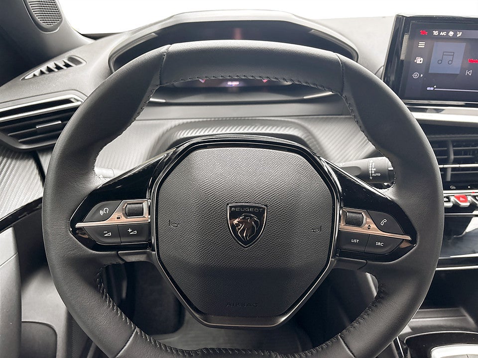 Bild på Peugeot 2008 Allure 1.2 PT 130hk B-KAMERA CARPLAY