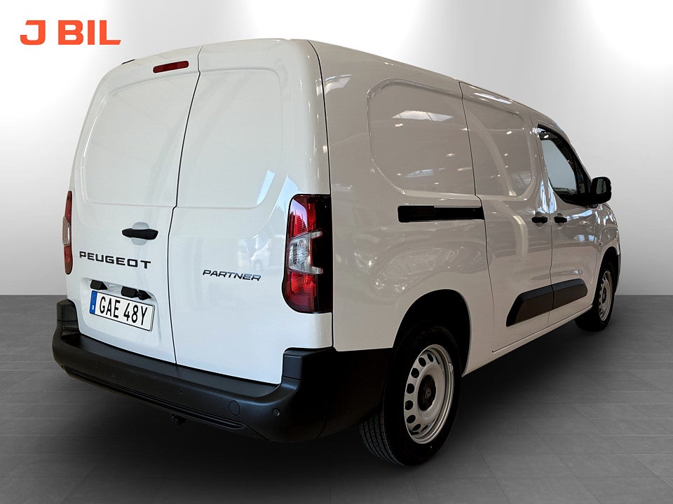 Bild på Peugeot Partner 130hk Aut L2 - DIESELVÄRMARE MM INGÅR!